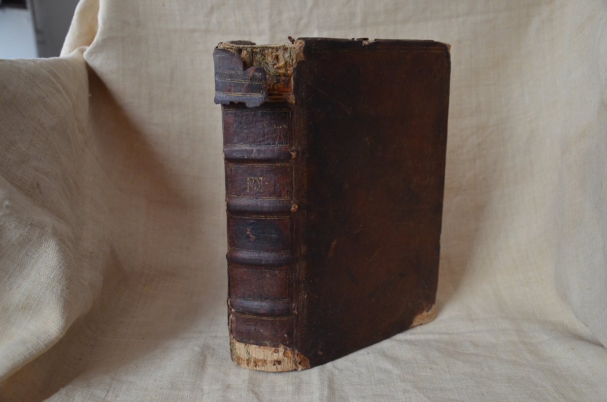 restauration livre ancien restauration livre ancien